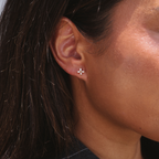 YUMI. STUDS