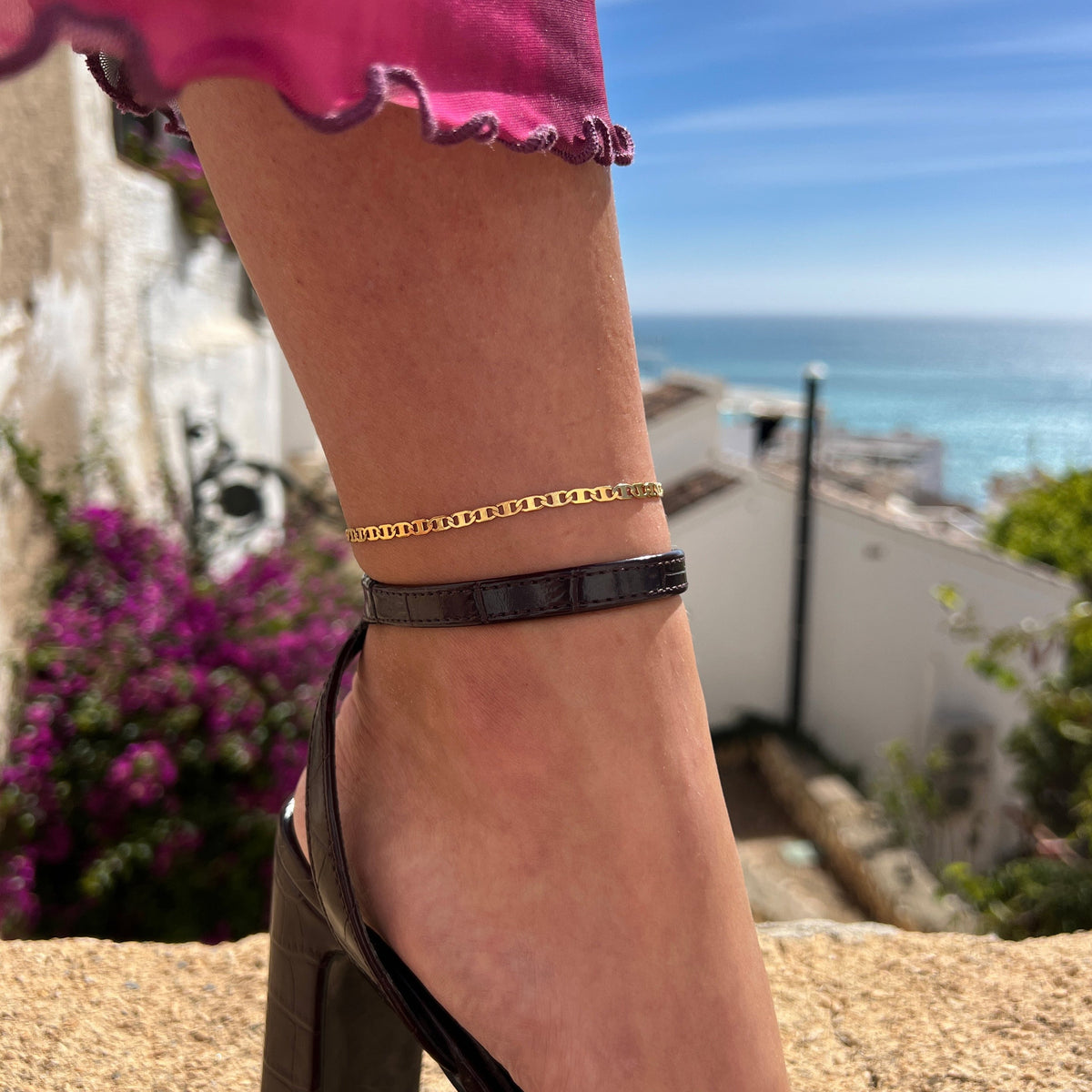 ANCHOR. ANKLET