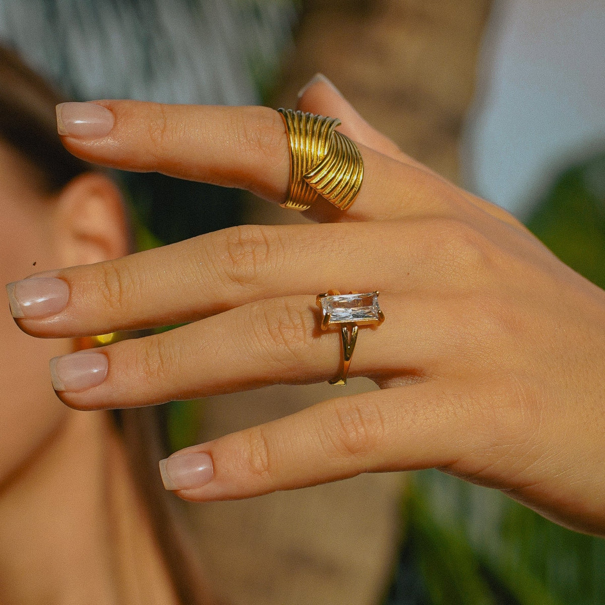 ALLURE.